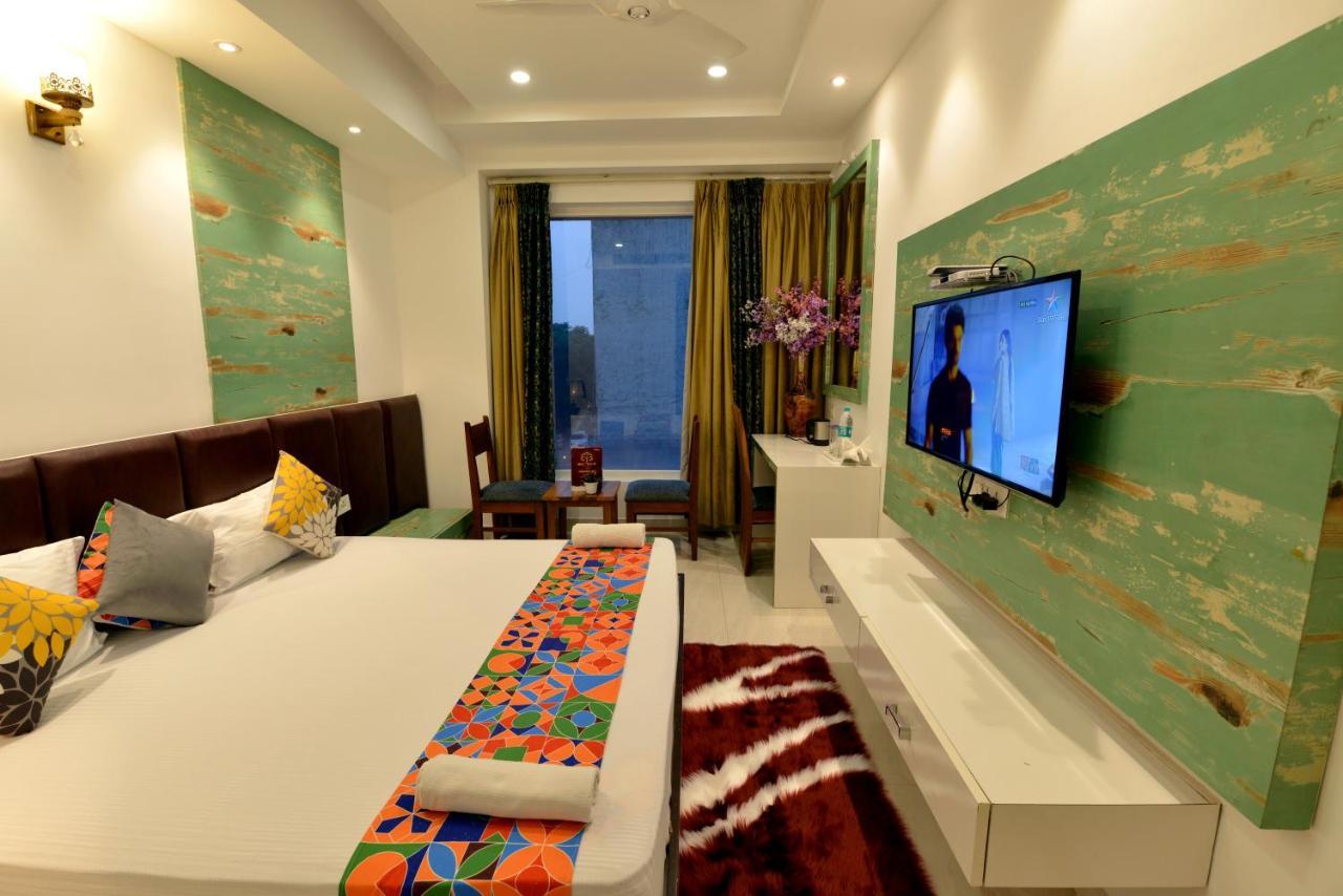 Hotel The Yellow Nayagaon Extérieur photo