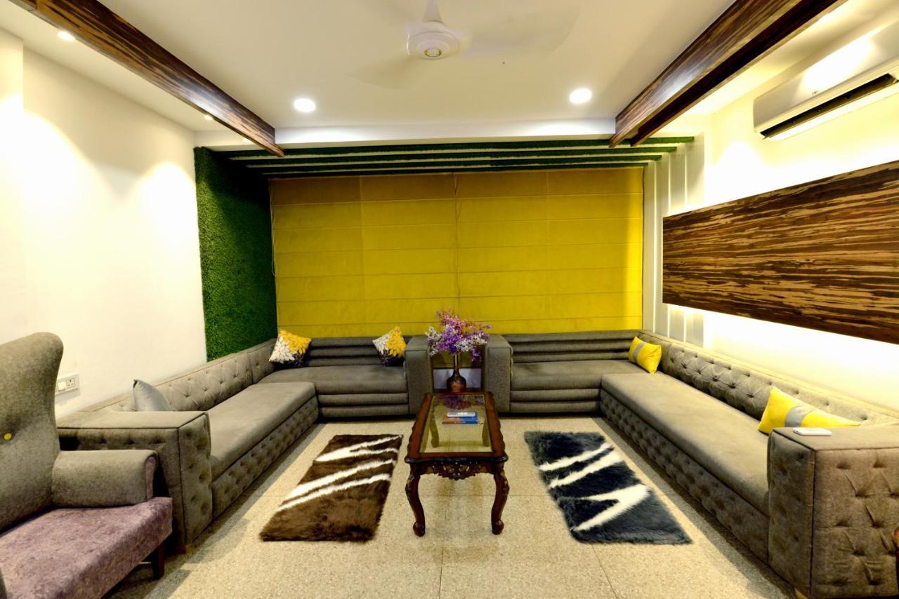 Hotel The Yellow Nayagaon Extérieur photo