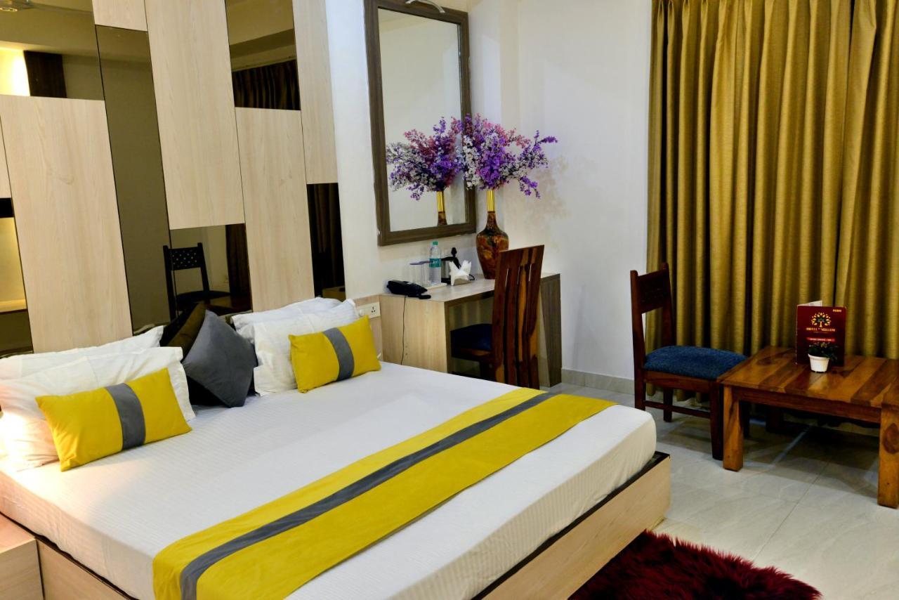 Hotel The Yellow Nayagaon Extérieur photo