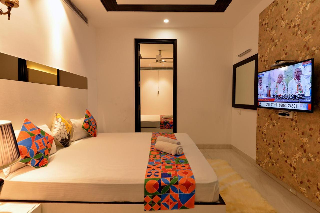 Hotel The Yellow Nayagaon Extérieur photo
